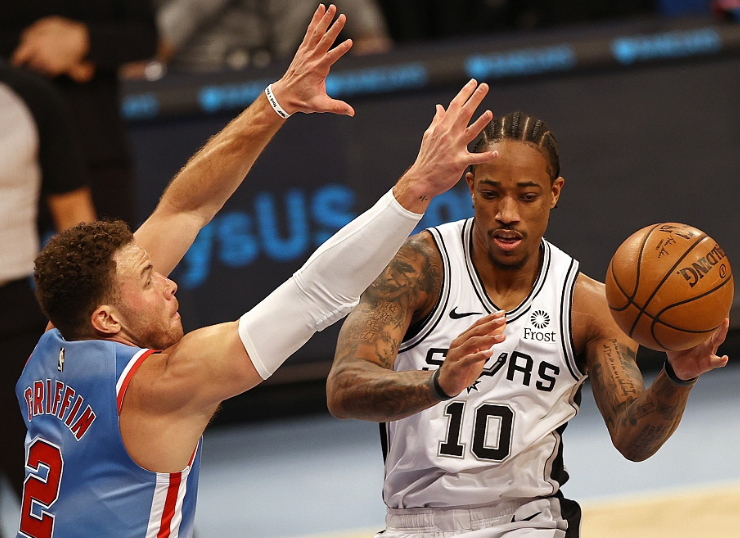 江苏队轻取天津队,德罗赞惊艳四座 江苏队轻取天津队,德罗赞惊艳四座