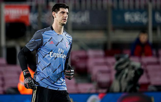 法国力克巴萨，库尔图瓦刷新纪录