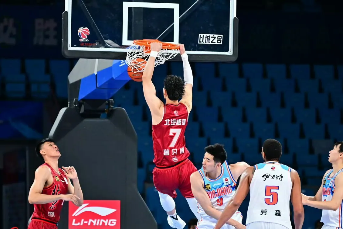 吉林队完胜掘金，霍勒迪扛起全队