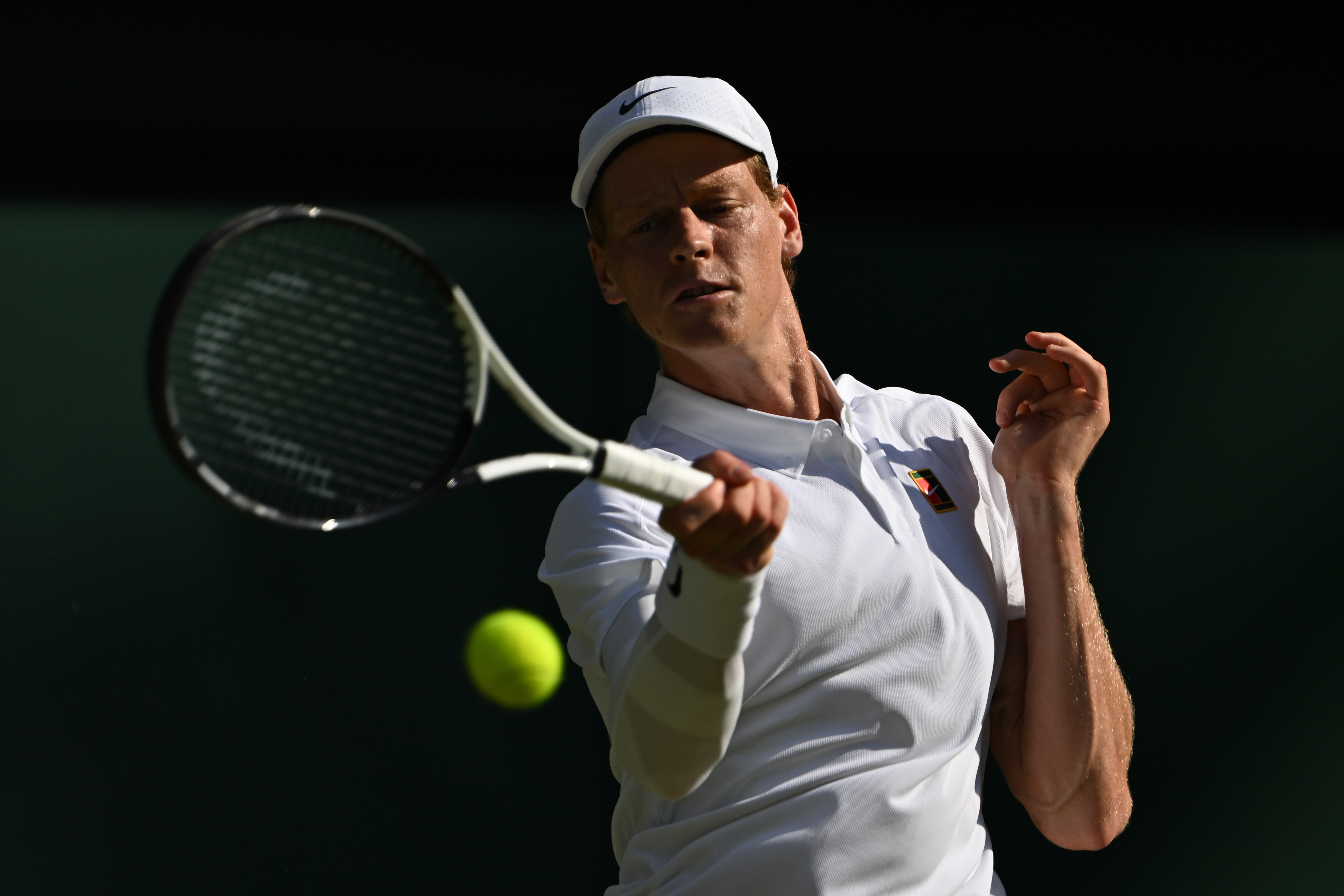 温网轻取拉沃尔杯，辛纳高光表现