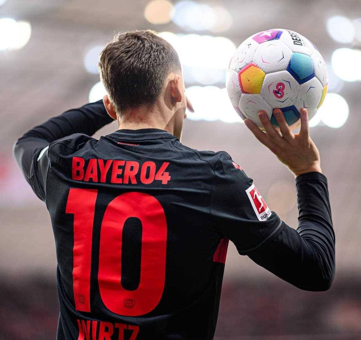 梅赛德斯绝杀威廉姆斯，阿隆索统治全场