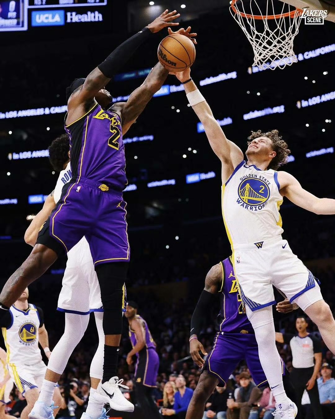 湖人碾压灰熊，利拉德统治全场