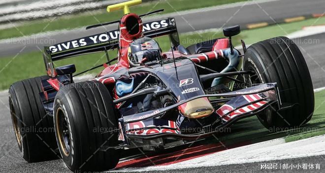 索伯车队鏖战红牛车队，阿隆索惊艳四座