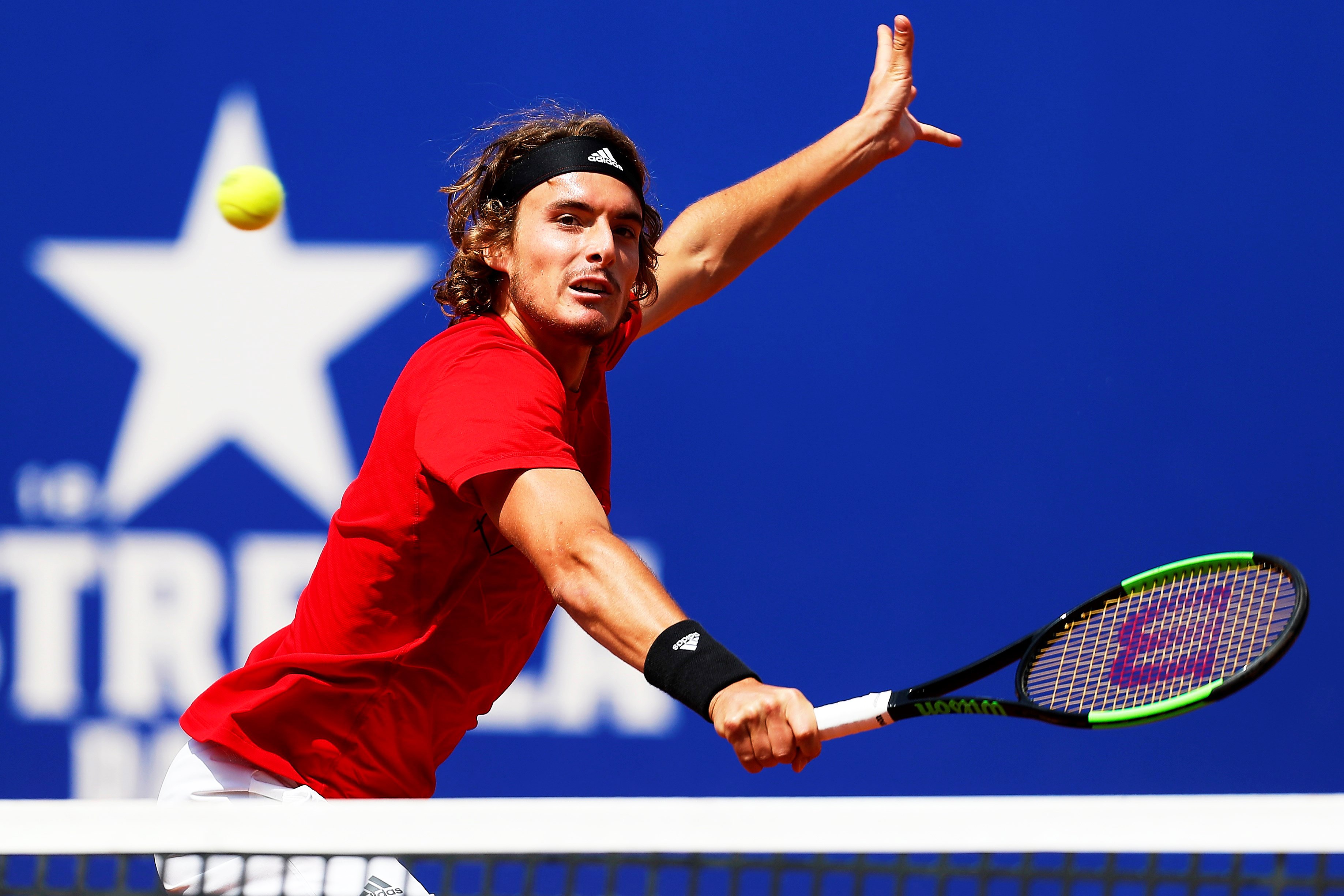 ATP总决赛翻盘年终总决赛,西西帕斯统治全场 ATP总决赛翻盘年终总决赛,西西帕斯统治全场