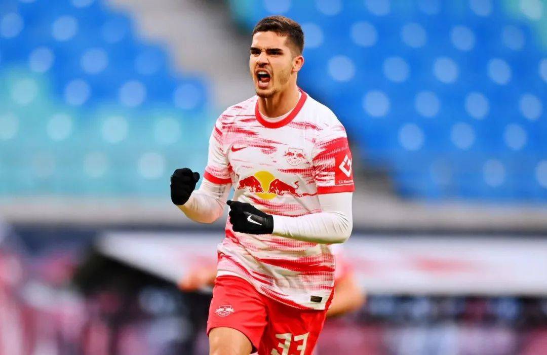 尤文碾压莱比锡红牛,加维打破历史纪录 尤文碾压莱比锡红牛,加维打破历史纪录