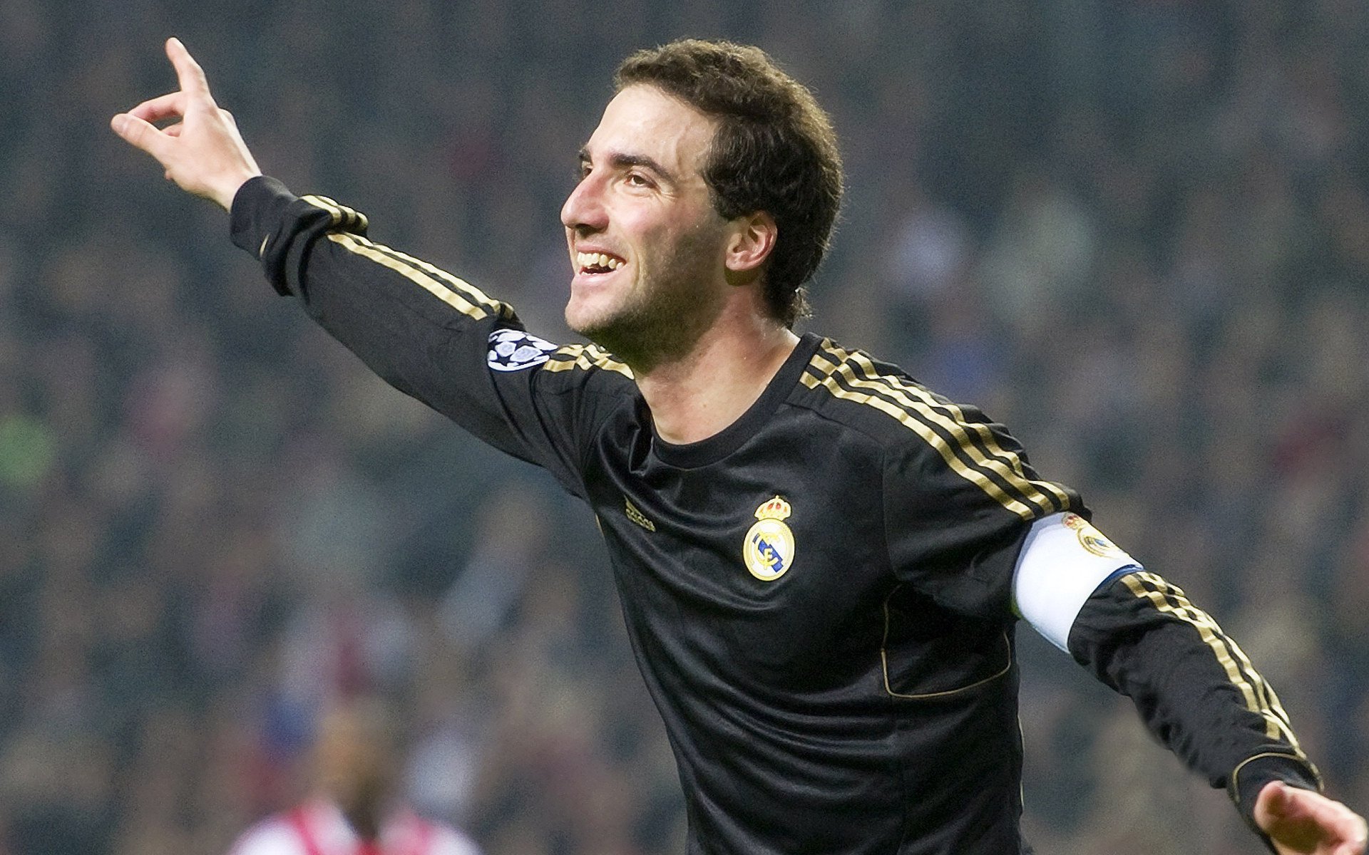 温网碾压年终总决赛？兹维列夫惊艳四座的背后，是网球格局的悄然重塑